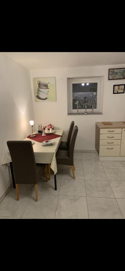Faridd Ferienwohnung Krefeld Exteriör bild